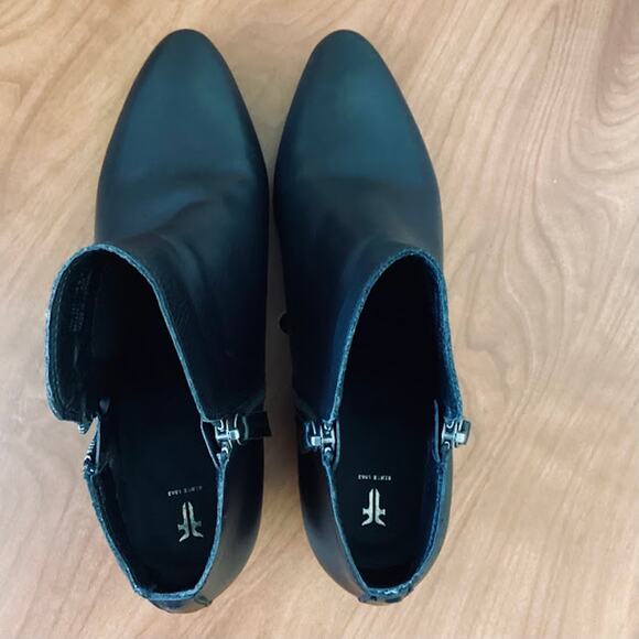 FRYE Women's Judith Double Zip Bootie Leather Ankle Boot in Black Size 10M - Picture 9 of 11